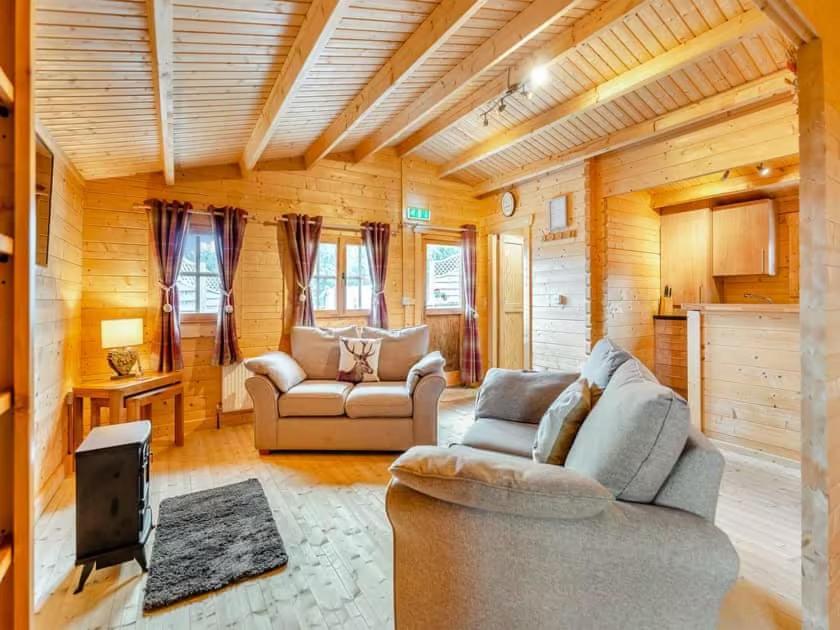 Lochinvar - Clydesdale Log Cabin With Hot Tub Еърдри Екстериор снимка