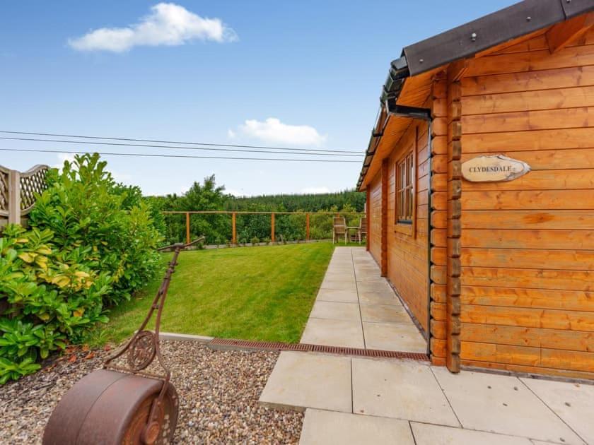 Lochinvar - Clydesdale Log Cabin With Hot Tub Еърдри Екстериор снимка